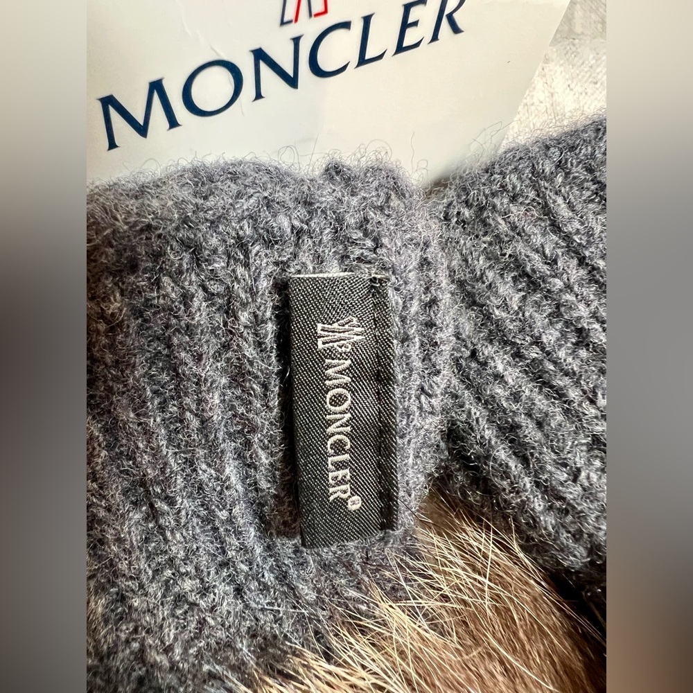 Moncler Wool, Cashmere, Marmot Fur Gloves Made in Italy Blue Grey NWT - Picture 4 of 14